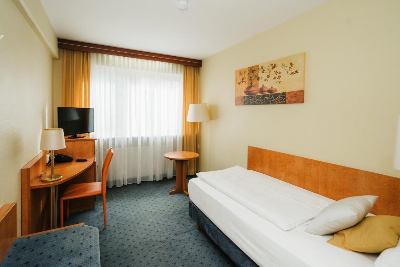 Savoy Hotel Франкфурт-на-Майне Экстерьер фото